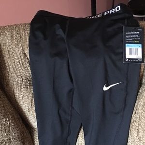 Nike Pro Capri